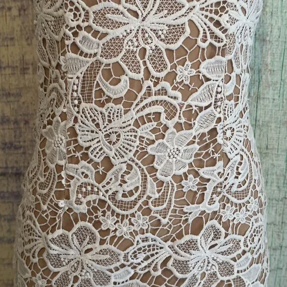 Guess Sleeveless White Floral Lace Bodycon Mini Dress Spaghetti Strap Tan Slip S - Picture 6 of 11